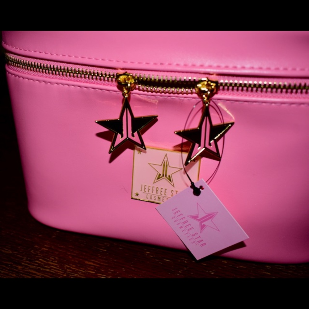 Jeffree Star Pink Travel Bag - Picture 2 of 9